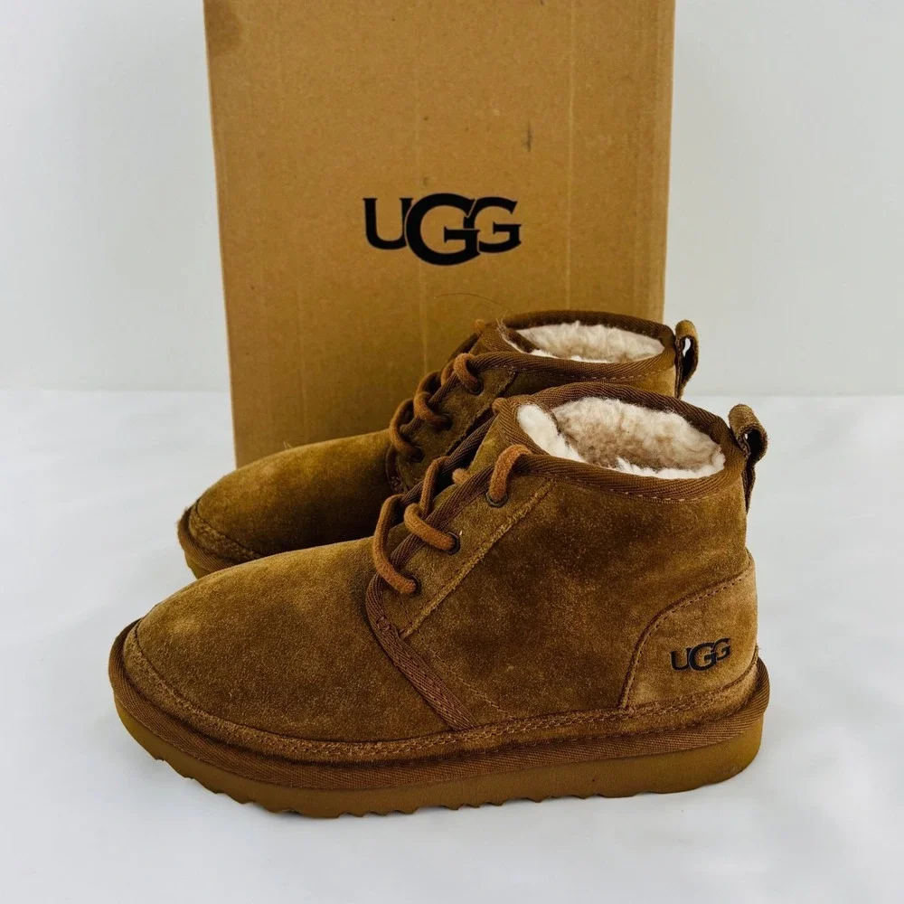UGG Kids Neumel II Chestnut Suede Water Resistant Boots 1017320K Size 2